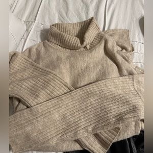 Happy Nature X Kate Hudson oatmeal color oversized cowl neck sweater Medium